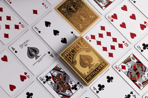 Bicycle Playing Cards: Metalluxe Holiday Gold - Image 3